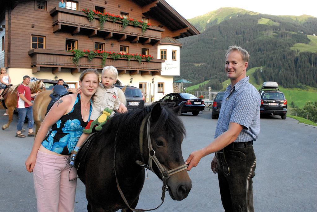 Ferienhof Pfefferbauer Saalbach-Hinterglemm Eksteriør billede