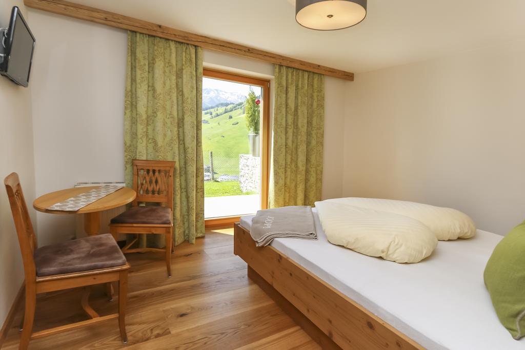 Ferienhof Pfefferbauer Saalbach-Hinterglemm Eksteriør billede